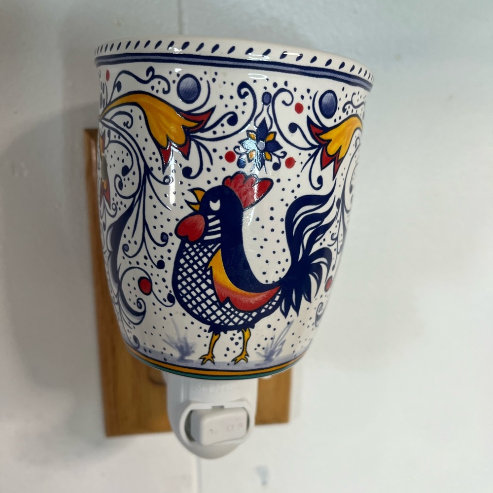 Scentsy Italian Rooster Wall Warmer